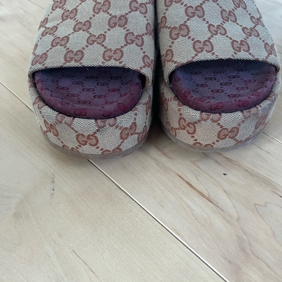 Gucci Angelina Slides size 38.5 authenticity guaranteed - Picture 8 of 10